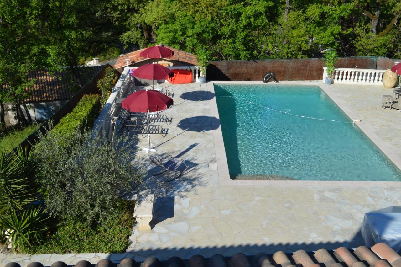 Villa Jalna Chambre, Suites Et Appartement Roquefort-les-Pins Zewnętrze zdjęcie