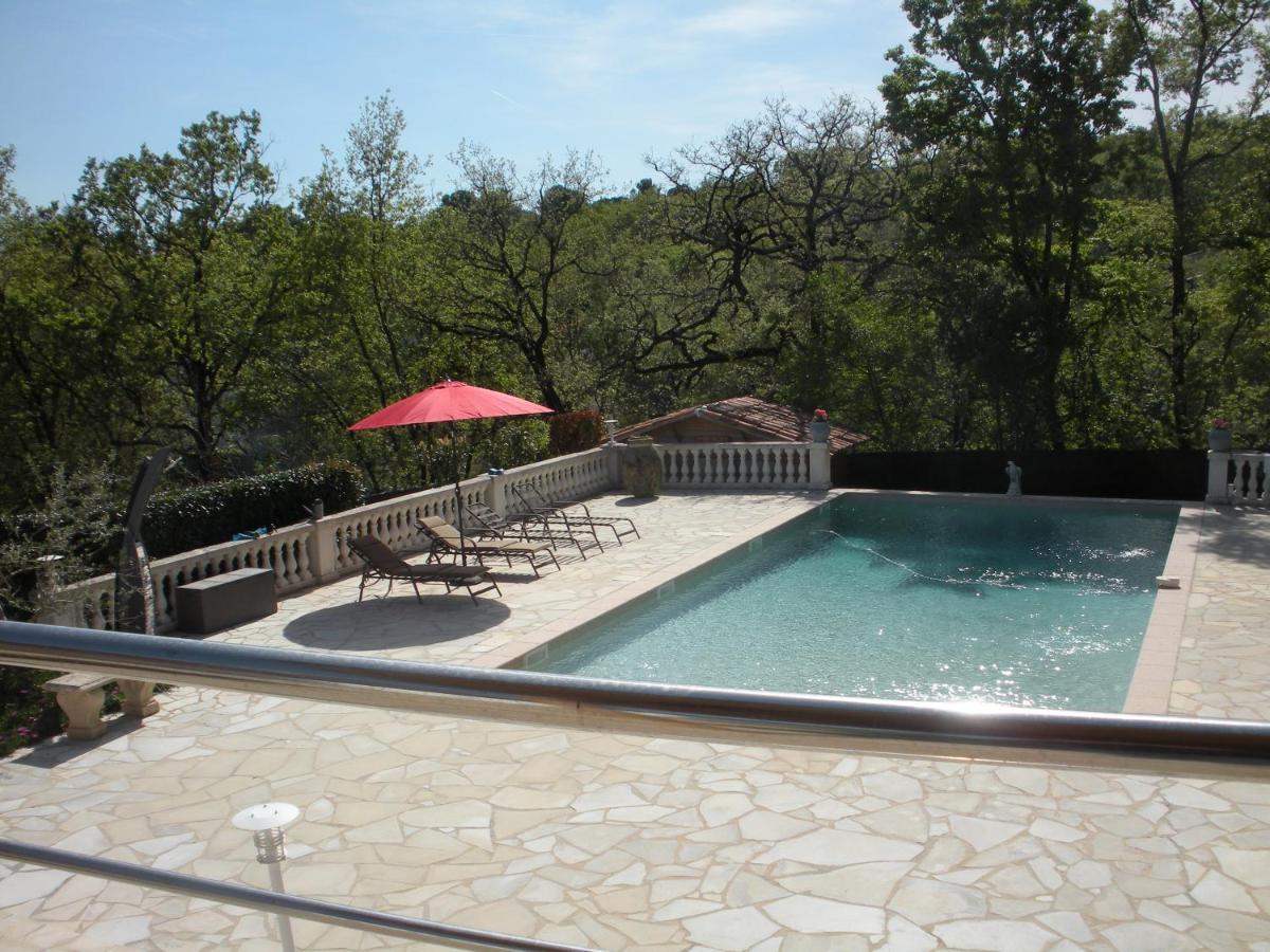 Villa Jalna Chambre, Suites Et Appartement Roquefort-les-Pins Zewnętrze zdjęcie