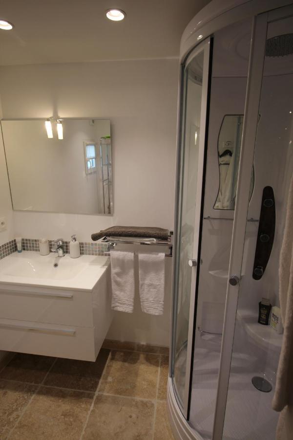 Villa Jalna Chambre, Suites Et Appartement Roquefort-les-Pins Zewnętrze zdjęcie