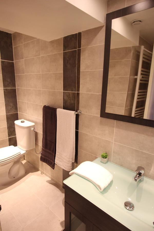 Villa Jalna Chambre, Suites Et Appartement Roquefort-les-Pins Zewnętrze zdjęcie